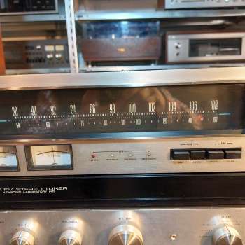 ACCUPHASE T100 Tuner Bolide frühe 70ger High End